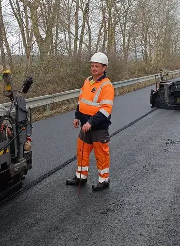 chauffeur de finisseur indépendant La Roche-sur-Yon-4